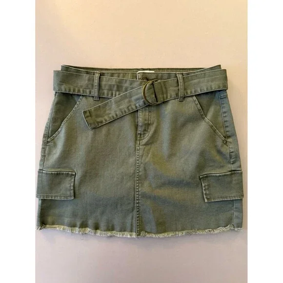 SO Green Belted Mini Skirt - Picture 2 of 8